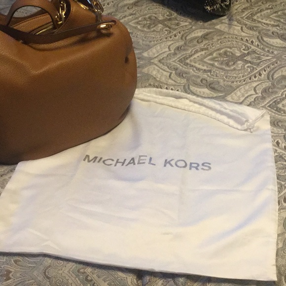 Michael Kors Leather Shoulder Tote - Picture 5 of 6